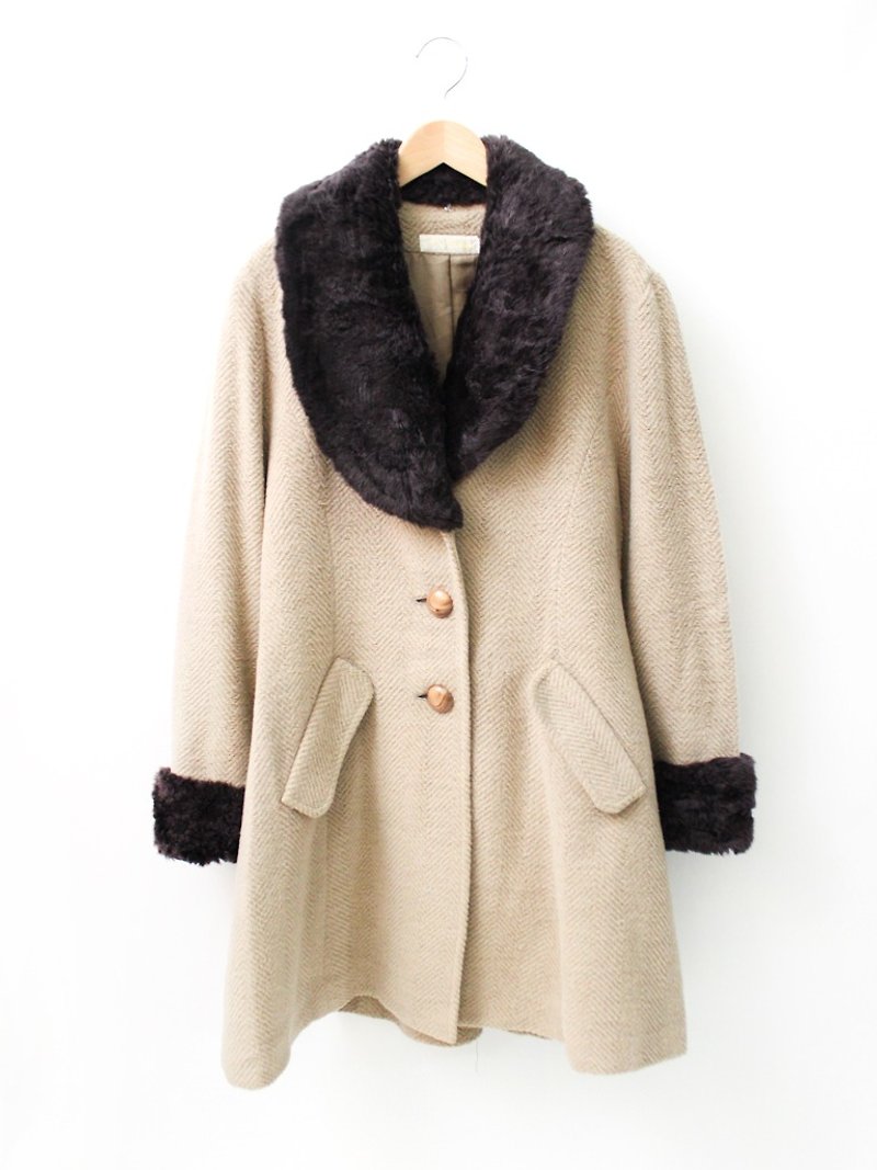 [RE1208C449] winter system retro adult fluffy leader wool Slim Khaki coat coat - เสื้อแจ็คเก็ต - ขนแกะ สีกากี