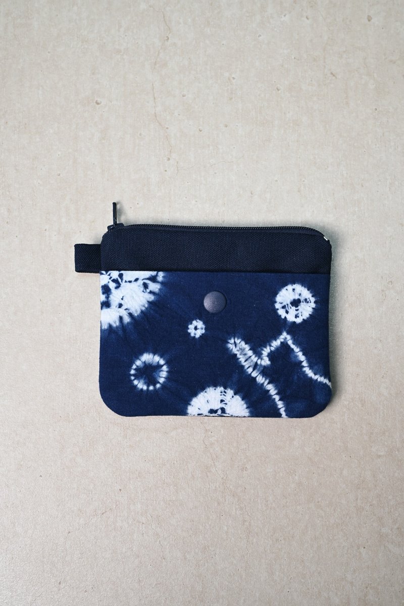 【記憶有限】藍染めファスナーポーチ - 猫と星 - コインケース・小銭入れ - コットン・麻 ブルー