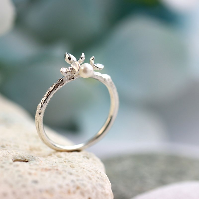 [Graduation Season Selection] Sprout Dew Drop Ring 925 Silver Plated White K, Resistant - General Rings - Silver Silver