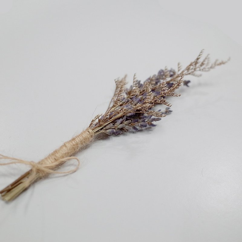 【Q-cute】 Dry flower bouquet series - classical lavender - ตกแต่งต้นไม้ - พืช/ดอกไม้ สีม่วง
