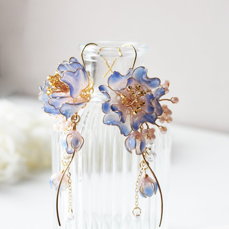 [Cloud Peony Earrings] Peony Gradient Earrings/ Clip-On - Earrings & Clip-ons - Resin Multicolor