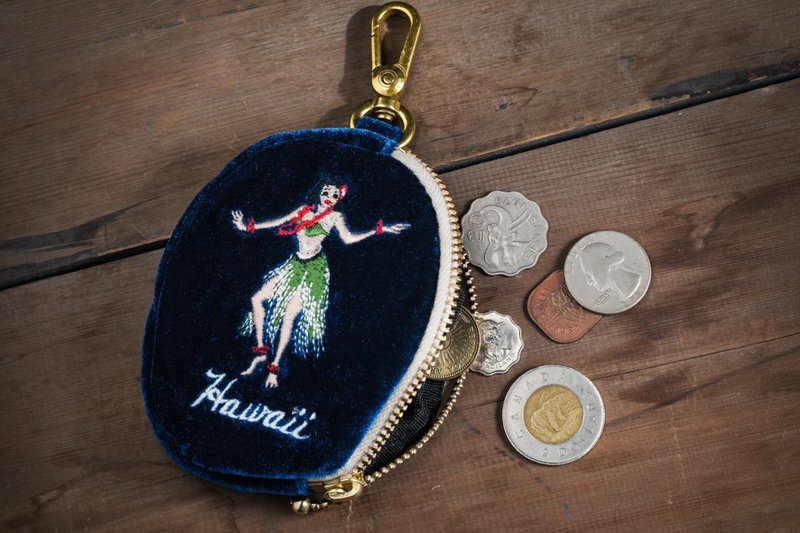 復古絨布刺繡吊掛圓包-HAWAII夏威夷女郎 - 零錢包/小錢包 - 其他材質 
