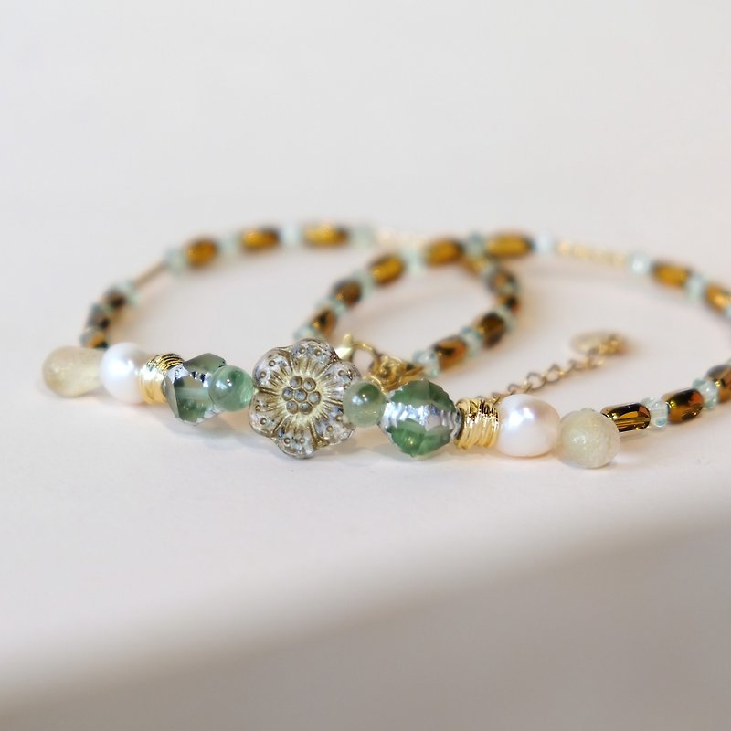 復古 堅強的梅花 淡水珍珠 綠色琥珀色琉璃珠 頸鏈 CHOKER C135 - 頸圈項鍊 - 水晶 多色