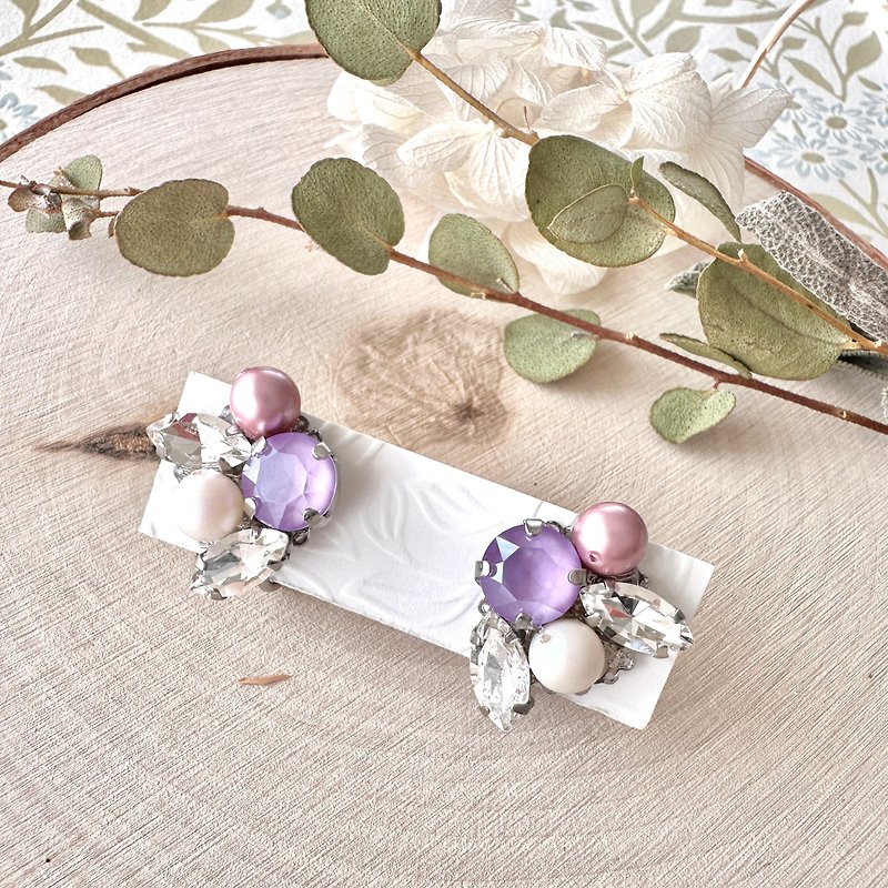 Gorgeous spring color Swarovski Clip-On Sakura Wedding Spring shine earring Lilac Lilac - Earrings & Clip-ons - Other Metals Pink