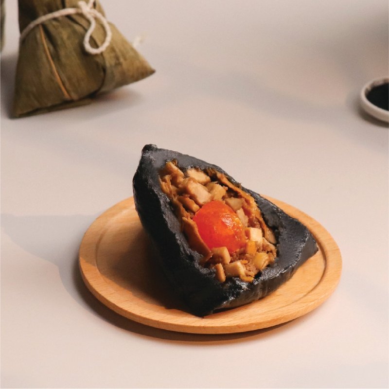 端午限定【墨竹金心_竹炭金沙菇菇粿粽_6入】附保冷袋 - 水餃/滷味/熟食 - 新鮮食材 黑色