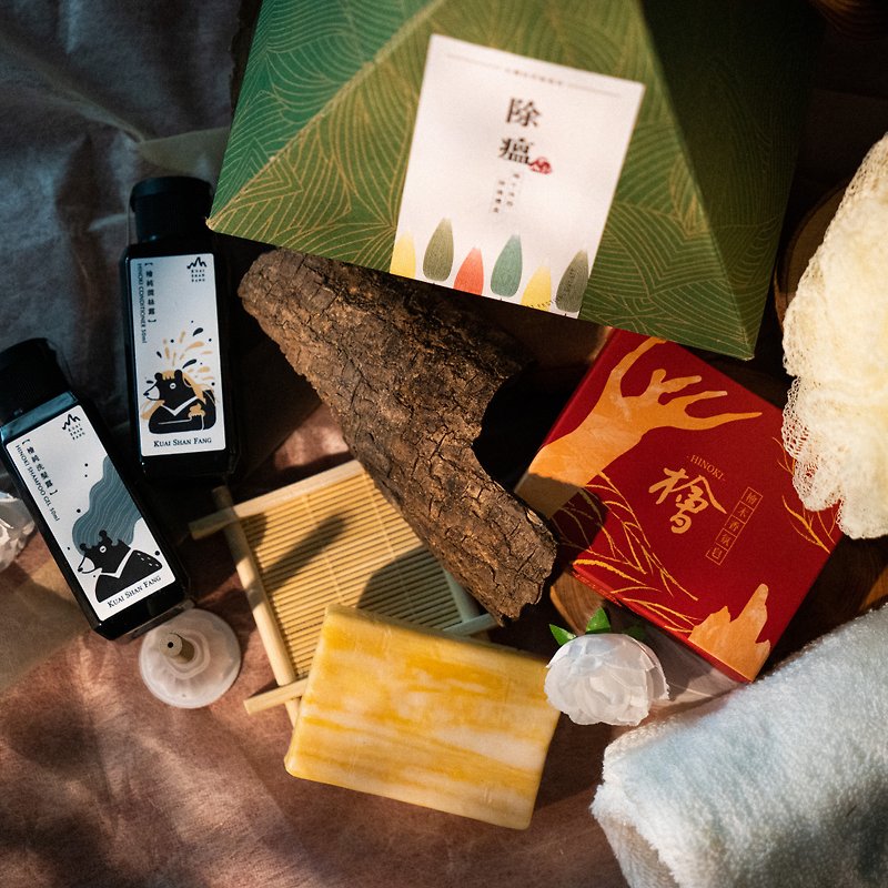 [Dragon Boat Festival Fragrance Gift Box] Bath and Antifungal Gift Box-Hinoki Essential Oil Shampoo & Conditioner & Hinoki Soap - ครีมอาบน้ำ - วัสดุอื่นๆ สีเขียว