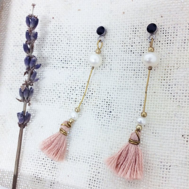 Laolin groceries l natural Shanghai pearls x Japanese embroidery thread hand made tassel earrings ear hook l ear pin l ear clip - Earrings & Clip-ons - Other Metals Pink