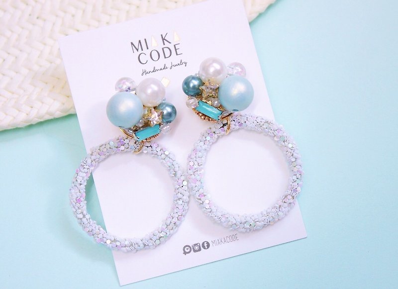 A variety of wearing handmade beaded star Swarovski crystal pearls - circle models - earrings / ear clips - ต่างหู - วัสดุอื่นๆ สีน้ำเงิน