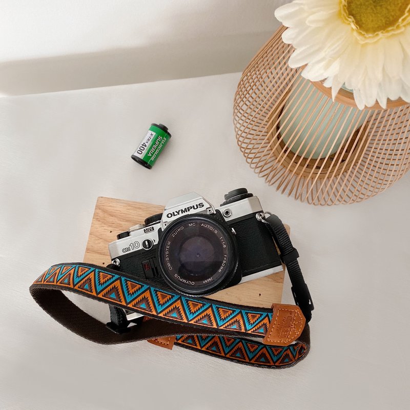 Blue-Orange Triangle with Brown  / SMALL SIZE / CAMERA STRAP by YESIDID - 相機背帶 - 人造皮革 咖啡色