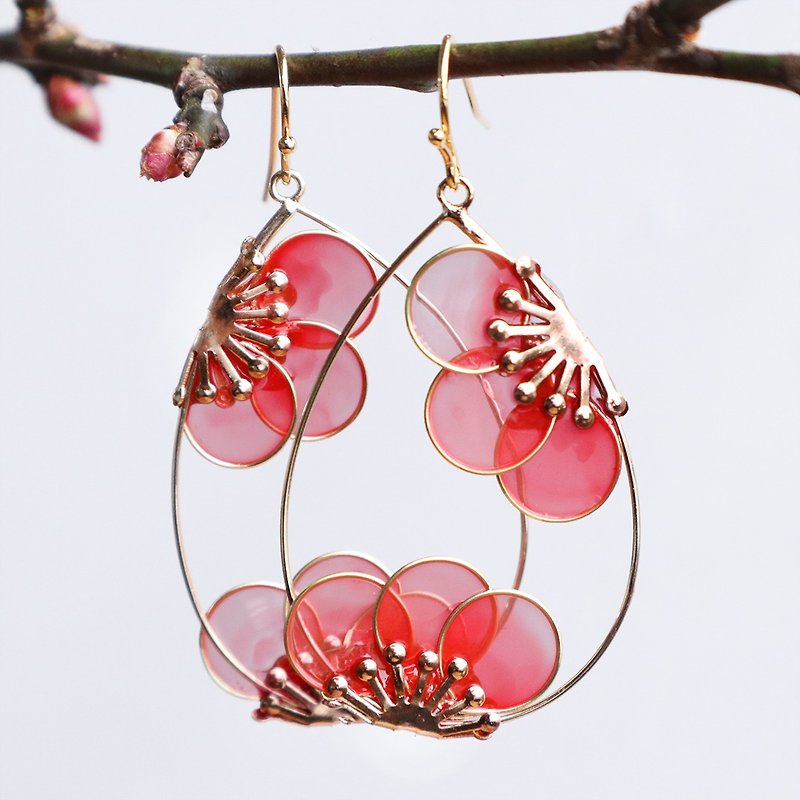 梅の浮遊耳飾り　red - 耳環/耳夾 - 其他材質 紅色