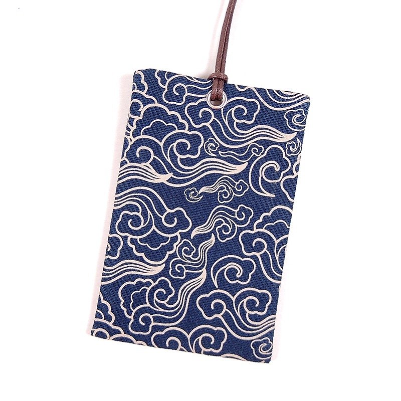 Easy Card business card Taoka sets of documents pocket - Japanese Totem (Haiyun) - พวงกุญแจ - ผ้าฝ้าย/ผ้าลินิน สีน้ำเงิน