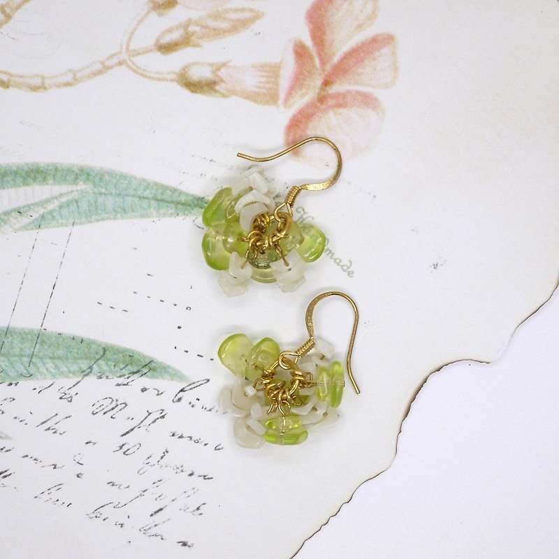 luck stone olivine earrings ear clip - ต่างหู - เครื่องเพชรพลอย 