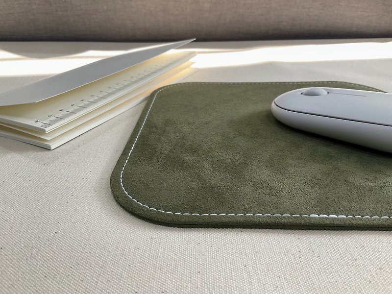 Skin-friendly mouse pad_moss green suede cloth x washable kraft paper - Mouse Pads - Other Materials Green