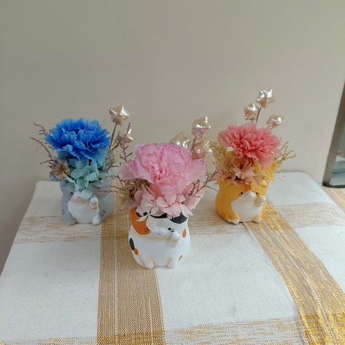 Kinki 手作Studio 畢業花束禮物 永生玫瑰盆花 招財貓|注連繩|達摩|布丁甜點鳳梨
