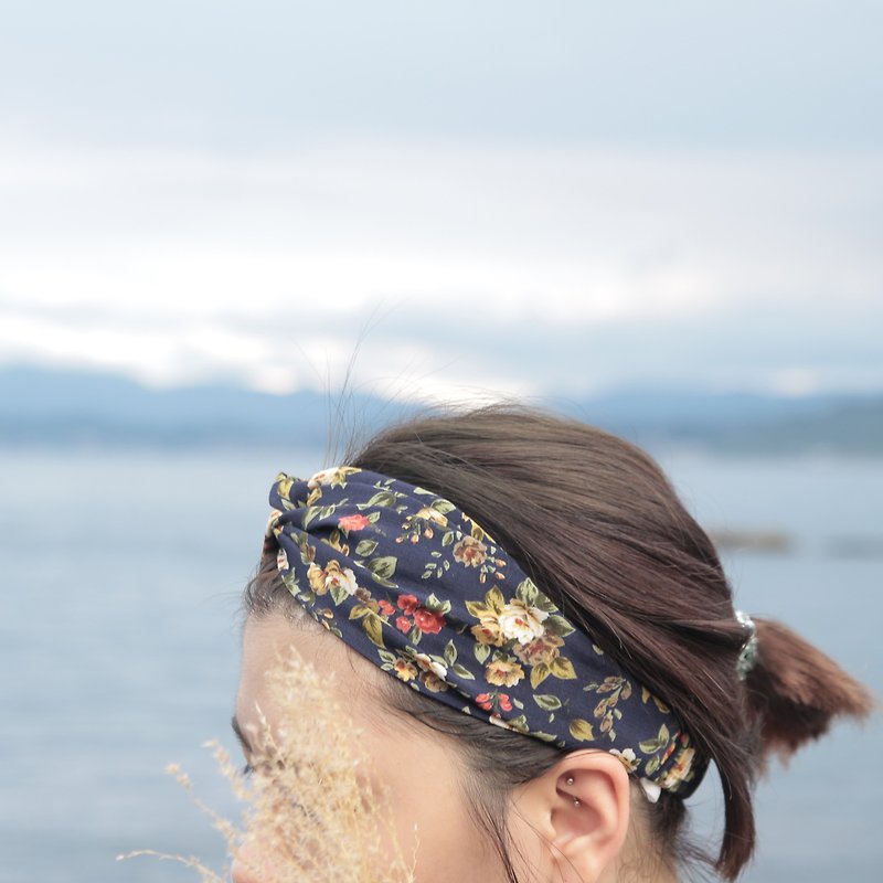 徘徊 flower dark blue retro floral rayon handmade cross elastic hair band - Headbands - Cotton & Hemp Blue