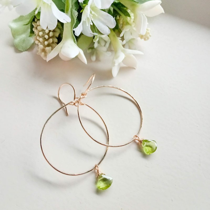 Gem Stone /14KGF   Simple hoop earrings with peridot - Earrings & Clip-ons - Semi-Precious Stones Green