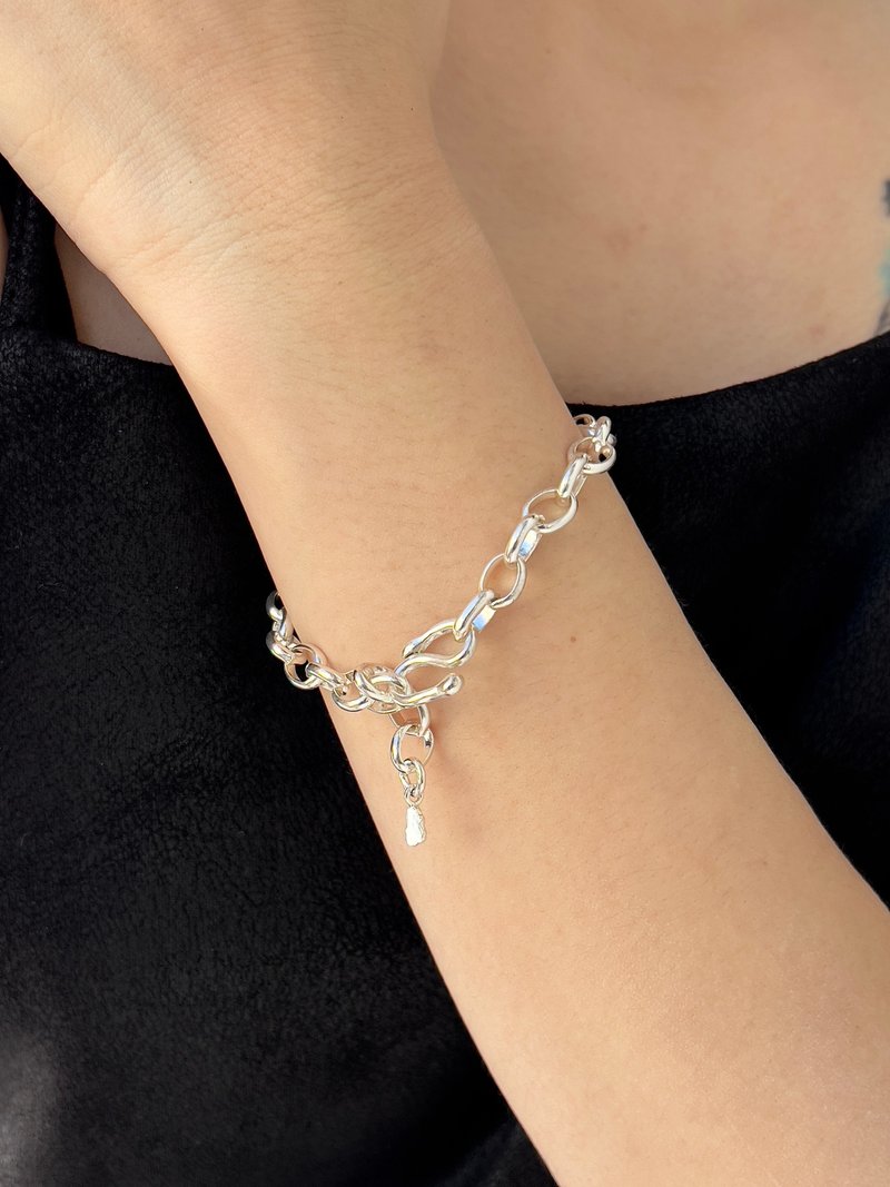 CH・925 sterling silver bracelet - สร้อยข้อมือ - เงิน สีเงิน