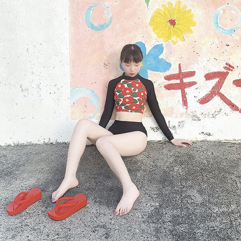 溫泉度假 少女椿花 美背防曬分體泳衣 平角褲 顯瘦遮肉 - 女泳衣/比基尼 - 其他材質 紅色
