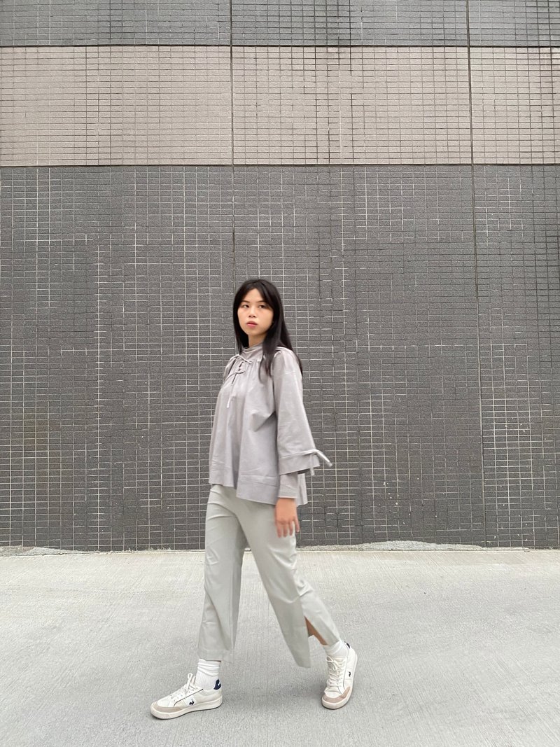 Narrow trousers with slit at the hem - slightly flawed - กางเกงขายาว - ไฟเบอร์อื่นๆ สีเทา