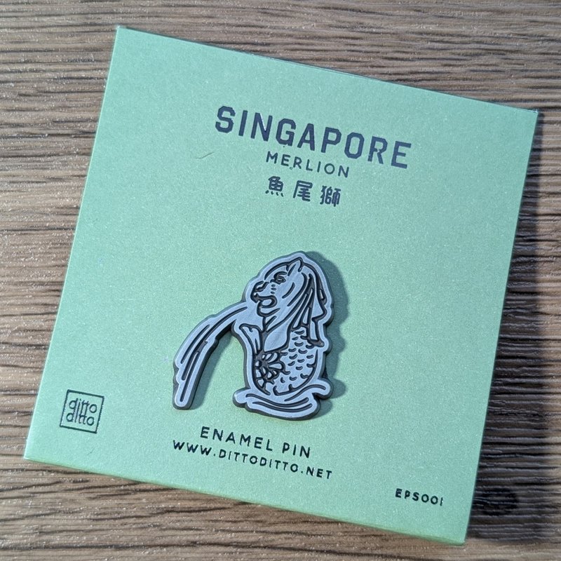新加坡琺瑯別針 - 魚尾獅 古銀 - 徽章/別針 - 其他材質 灰色