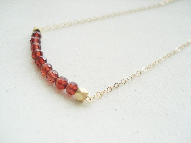 14kgf:Garnet and metal beads necklace - Necklaces - Gemstone Red