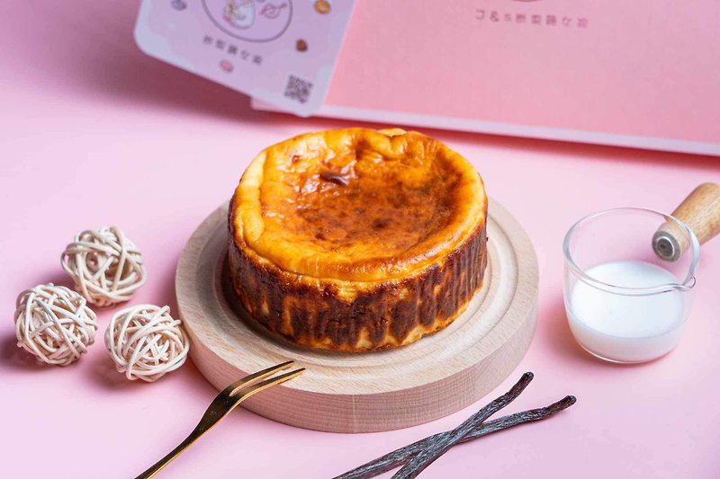 北海道贅沢バスクチーズケーキ 4インチ - ケーキ・デザート - 食材 オレンジ