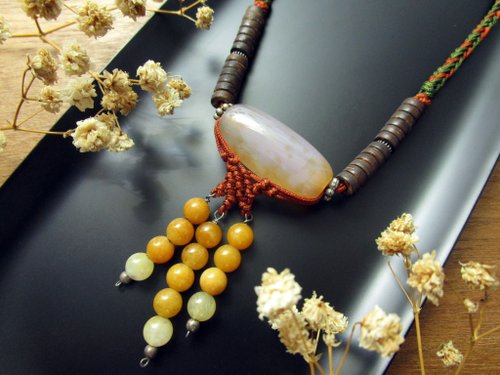 JadeGaze 玉凝飾｜臺灣玉雕工藝品牌🚩新品上架！ 項鍊 古銀玉意-金色露珠 黃玉髓+黃玉+銀+手工編織