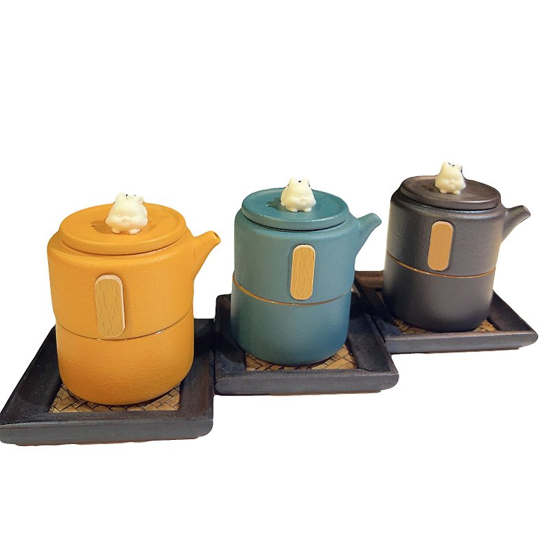Rabbit Ceramic Tea Set - Yellow - ถ้วย - เครื่องลายคราม สีเหลือง