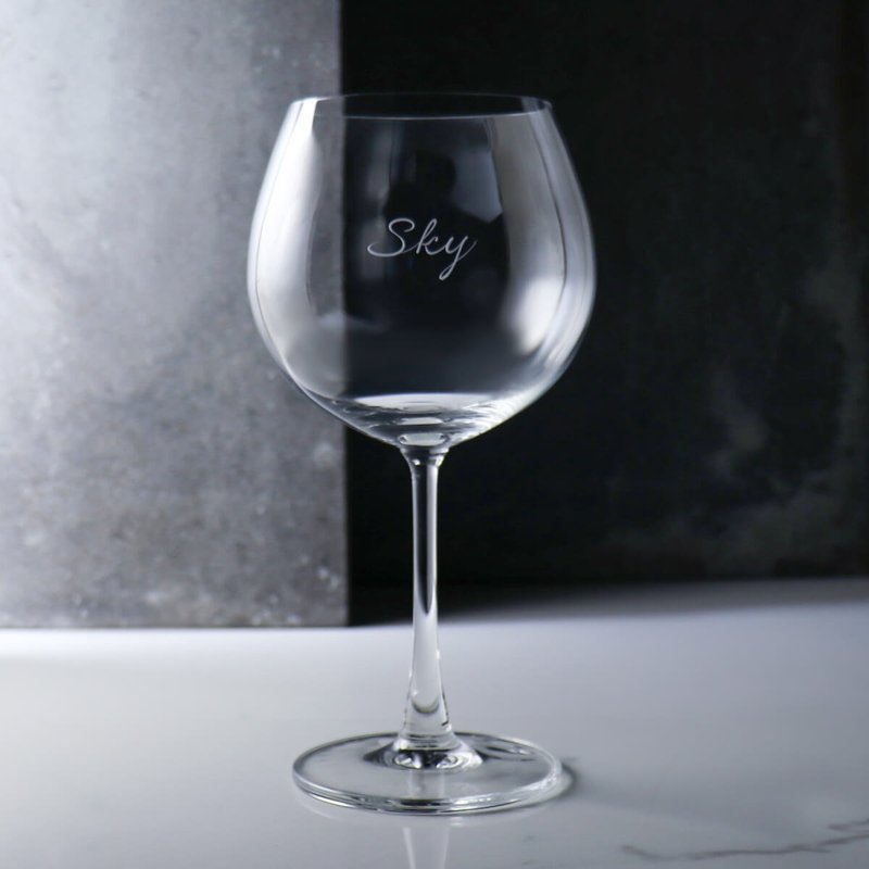 650cc [large capacity] Burgundy engraved red wine glass - แก้วไวน์ - แก้ว สีใส