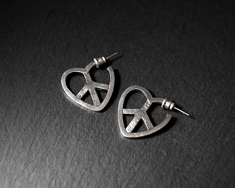 Love & Peace sterling silver love and peace earrings - ต่างหู - เงินแท้ 