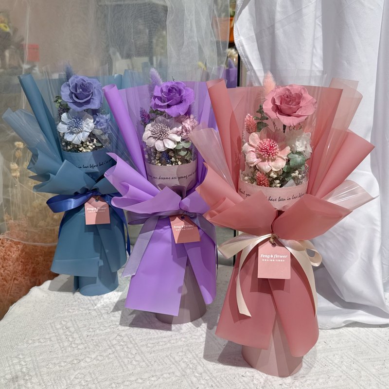 FengFlower 【永生玫瑰長型花束】乾燥花/永生花/送禮 - 乾燥花/永生花 - 植物．花 