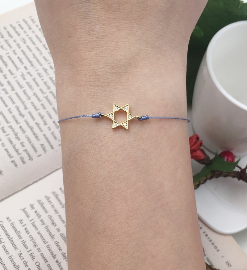 *Le Bonheur Line Happiness Line*Golden six-pointed star six triangle rhinestones / red line hand strap red line sky blue special thin line magic six-pointed star - Bracelets - Cotton & Hemp Blue