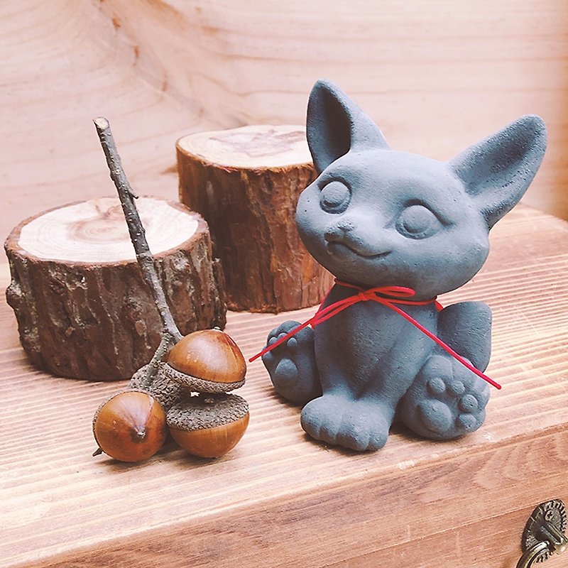 Friendship forever / little Fox / Diffuser Stone or Paperweight - ของวางตกแต่ง - ปูน สีเทา