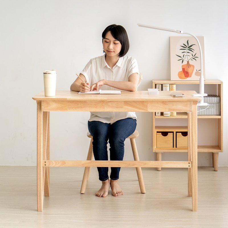 Just Right Desk (Large) / Versatile, neat, environmentally friendly, non-toxic, solid wood desk - โต๊ะอาหาร - ไม้ สีกากี