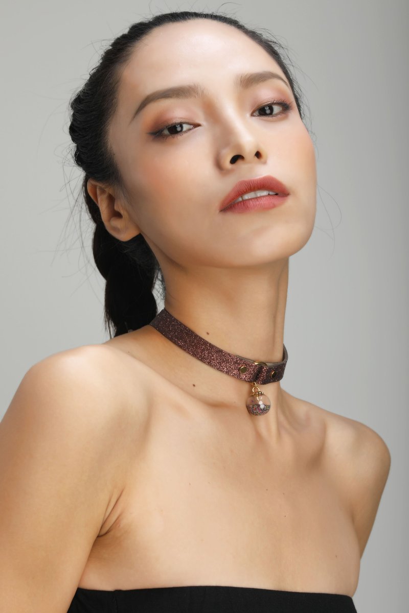 Starry Sky 許願球古銅色 Choker–粗款 - 項鍊 - 真皮 