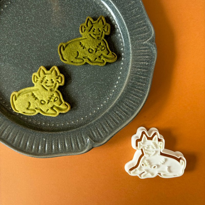 Doberman Frankenstein Dog Halloween Cookie Cutter - Cookware - Plastic White