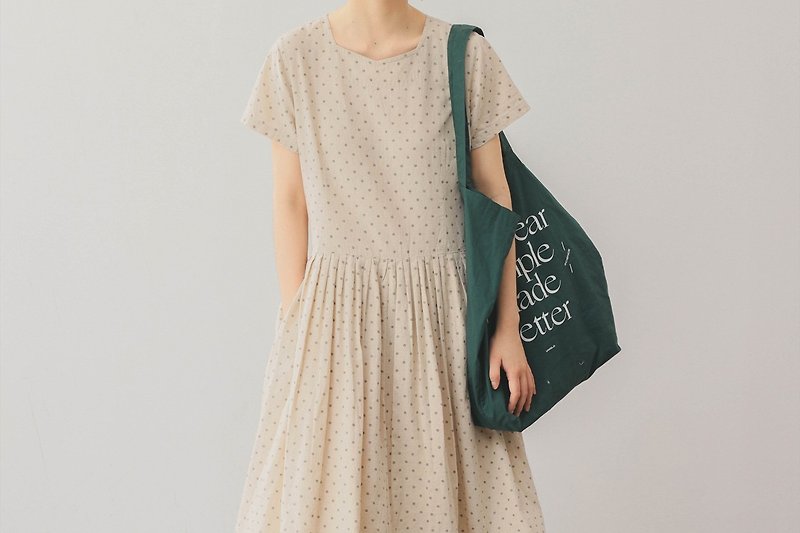 French retro salty girl natural and simple linen cotton polka dot short-sleeved dress - ชุดเดรส - ผ้าฝ้าย/ผ้าลินิน สีกากี