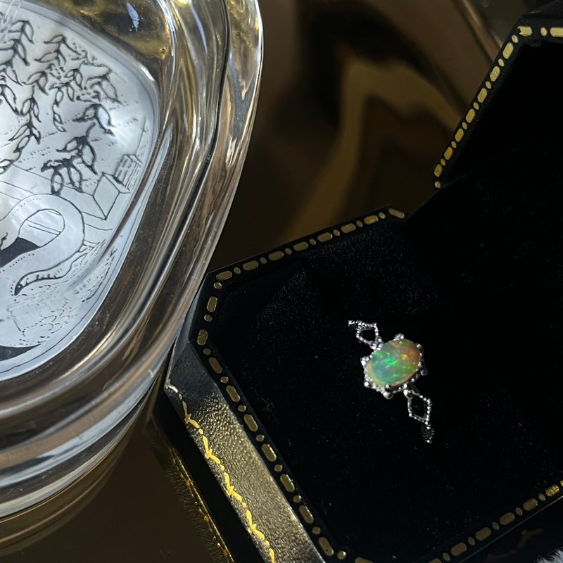 菱線 星星。 幻彩歐泊 天然歐泊 蛋白石925銀戒 opal s925 silver - 戒指 - 寶石 多色