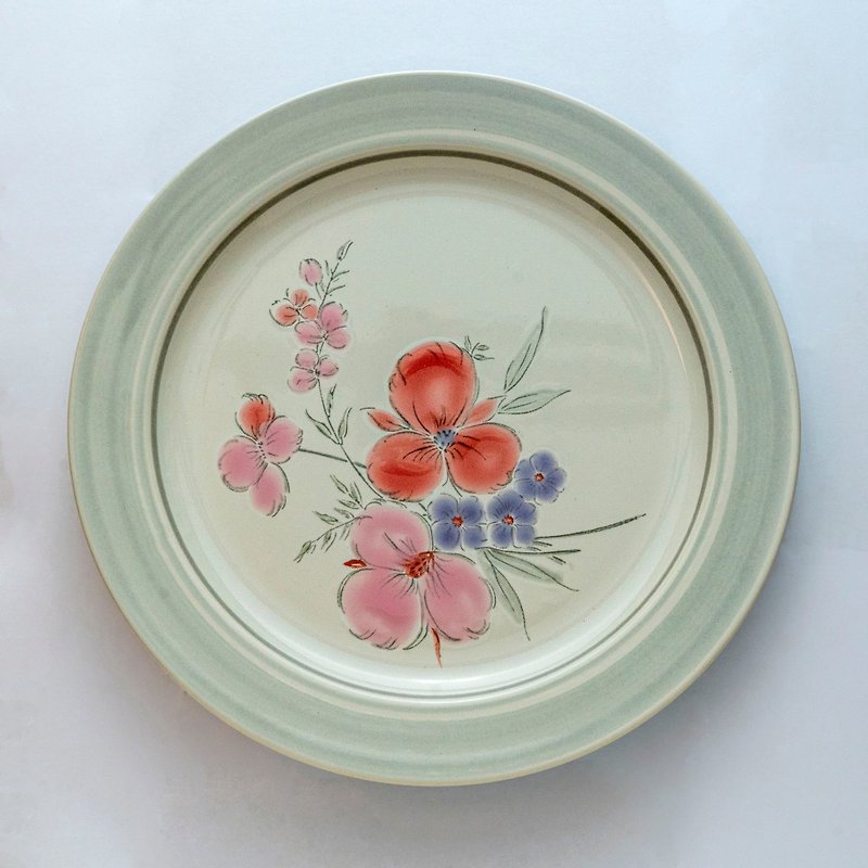 Japanese-made STONEWARE 27cm stoneware dinner plate, brand new and unused, free shipping to Taiwan - จานและถาด - ดินเผา สึชมพู