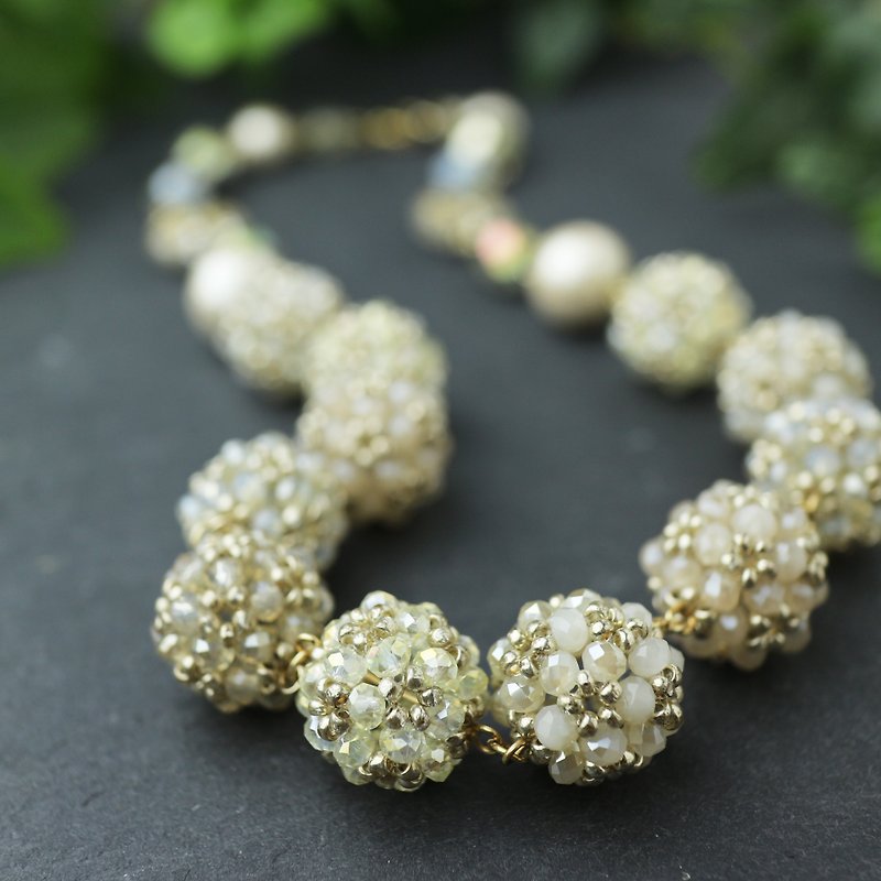 Beaded Balls Necklace(Beige)/ビーズボールの花珠ネックレス 黄 - 項鍊 - 其他材質 黃色