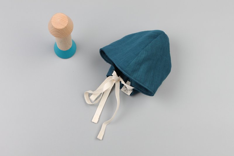 Bonbies. Japanese pure cotton double-sided double gauze. Handmade small hat. Submarine. - Bibs - Cotton & Hemp Blue