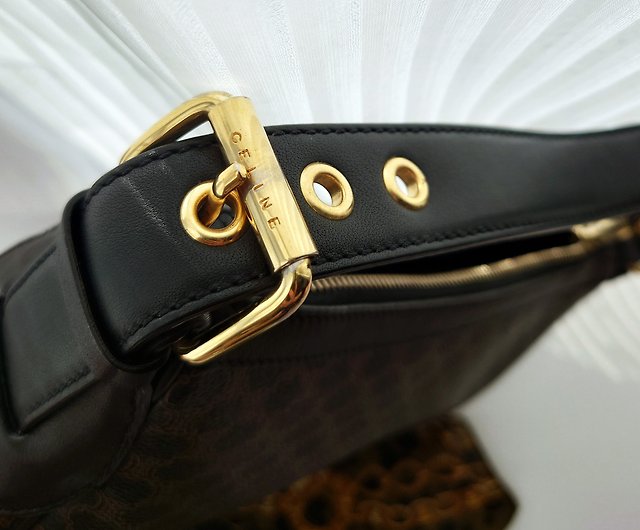 Louis Vuitton, Bags, Louis Vuitton Vintage Monogram 6 Key Ring Wallet No  Peeling Or No Rips Or Tears