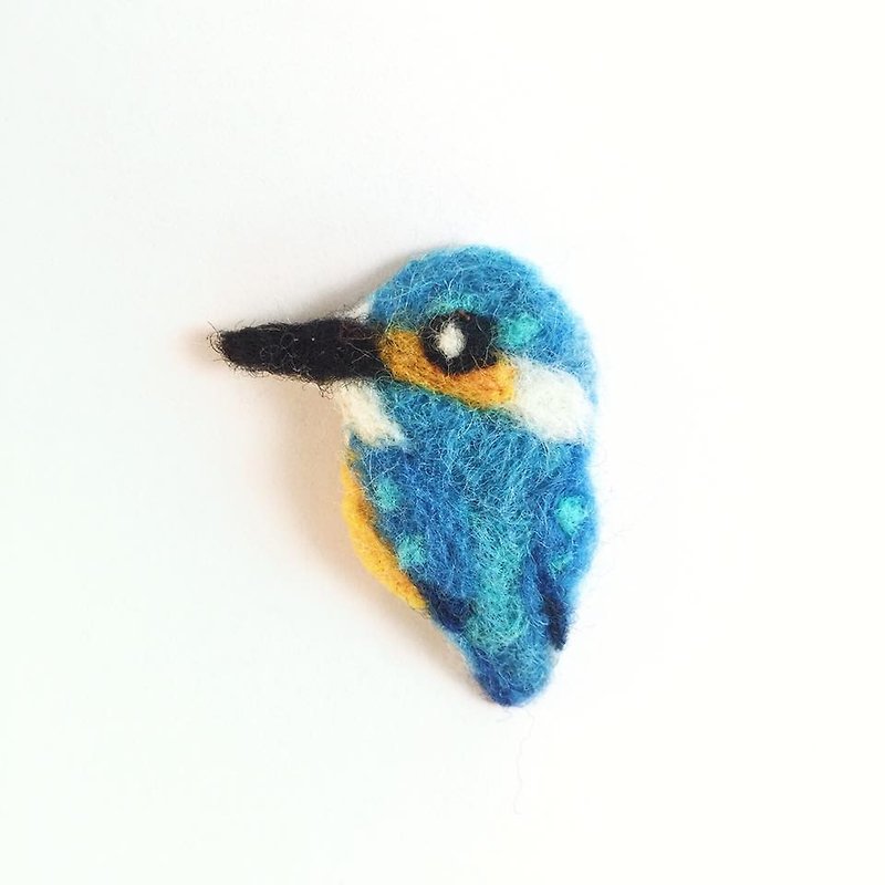 Wool felt brooch kingfisher birds wild birds - Brooches - Wool Blue