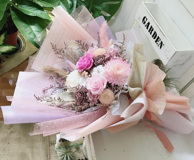 Fl108-01 Classic Dry Flower Bouquet-Romantic Purple - Shop  aliceflowerdesign Dried Flowers & Bouquets - Pinkoi