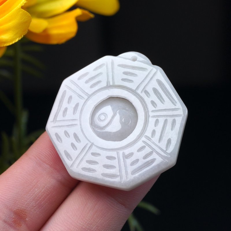 【乾坤太極】白翡翡翠八卦項鍊 | 天然緬甸玉A貨翡翠 | 送禮 - 項鍊 - 玉石 白色