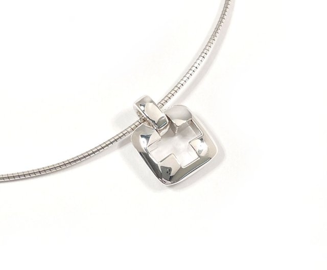 日本直送中古美品】ティファニーTIFFANY&Co. ネックレスピアスト