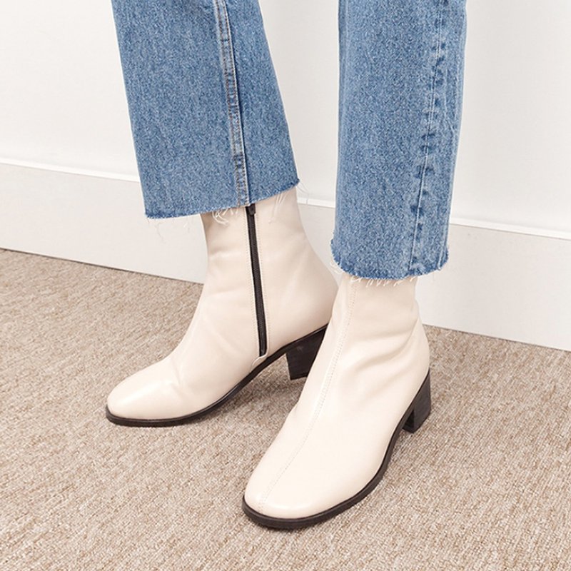SPUR Basic Slim Ankle QA7026 Ivory - 女短靴/中筒靴 - 人造皮革 白色