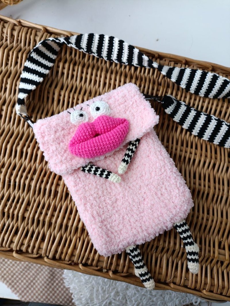 Fashion pink bag Woman, Bag From Plush Yarn, Cute Handbag,Gift for Birthday - 側背包/斜背包 - 棉．麻 粉紅色