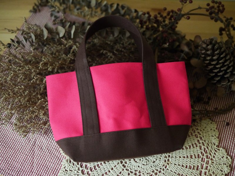 Classic Tote Ssize shockingpink x coffee - coffee Peach x - - Handbags & Totes - Other Materials Red
