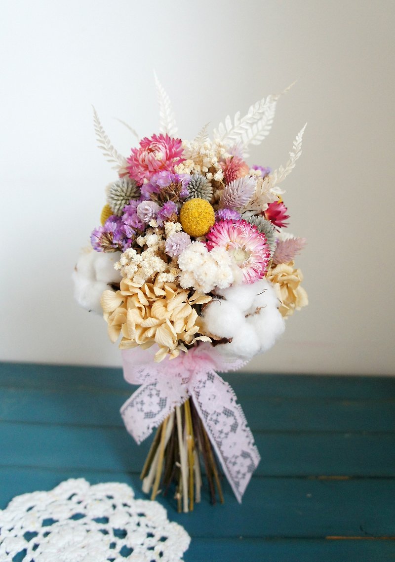 Handmade dried flower / not withered wedding floral decoration series ~ Mood for Love Natural wind hand tied with bridal bouquet / bouquet / photo props / cafe layout / hand tied bouquet ~ - อื่นๆ - พืช/ดอกไม้ 